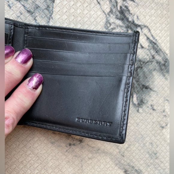 BURBERRY Upscale Mega Check Bifold Wallet🔥Extra storage🔥PVC/Leather🇮🇹made!⭐️ - Picture 11 of 17